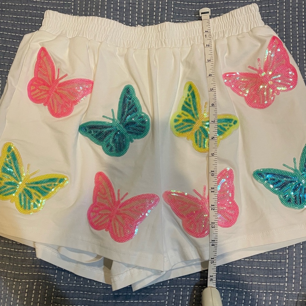 Colorful Butterfly Sequin Top and Shorts Set boutique size Large - Picture 6 of 8